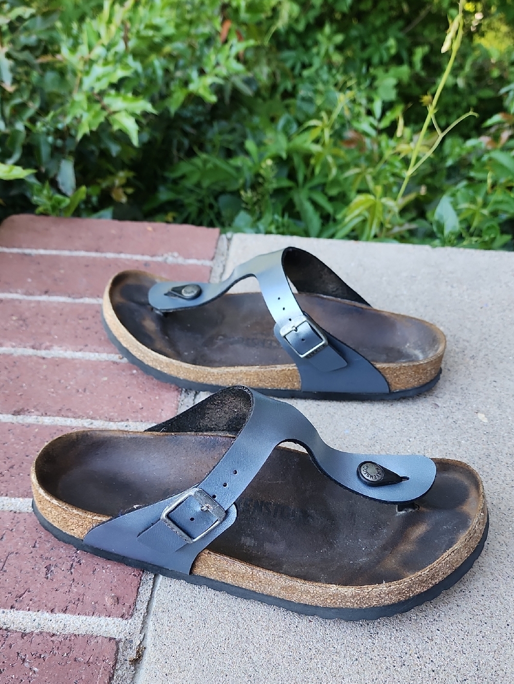Birkenstock Gizeh Onyx Birko-Flor Sandals - Picture 3 of 16